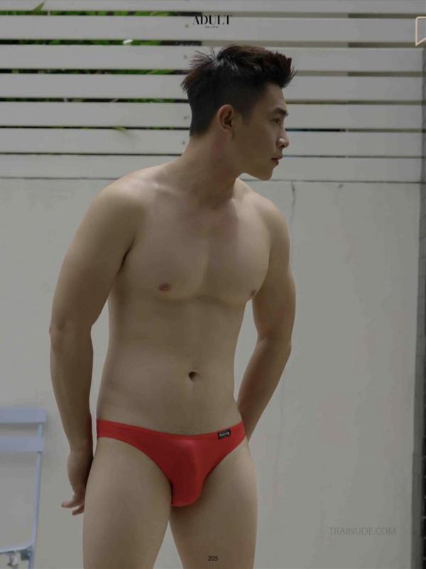 ADULT-17--Mic--EbookVideo-Cum-